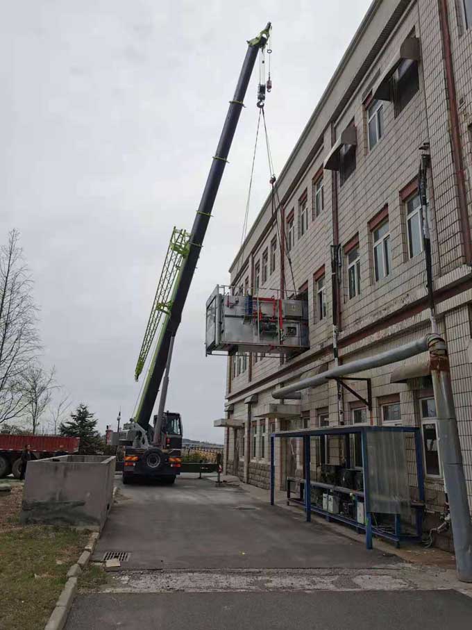 青島滅菌柜設備吊裝